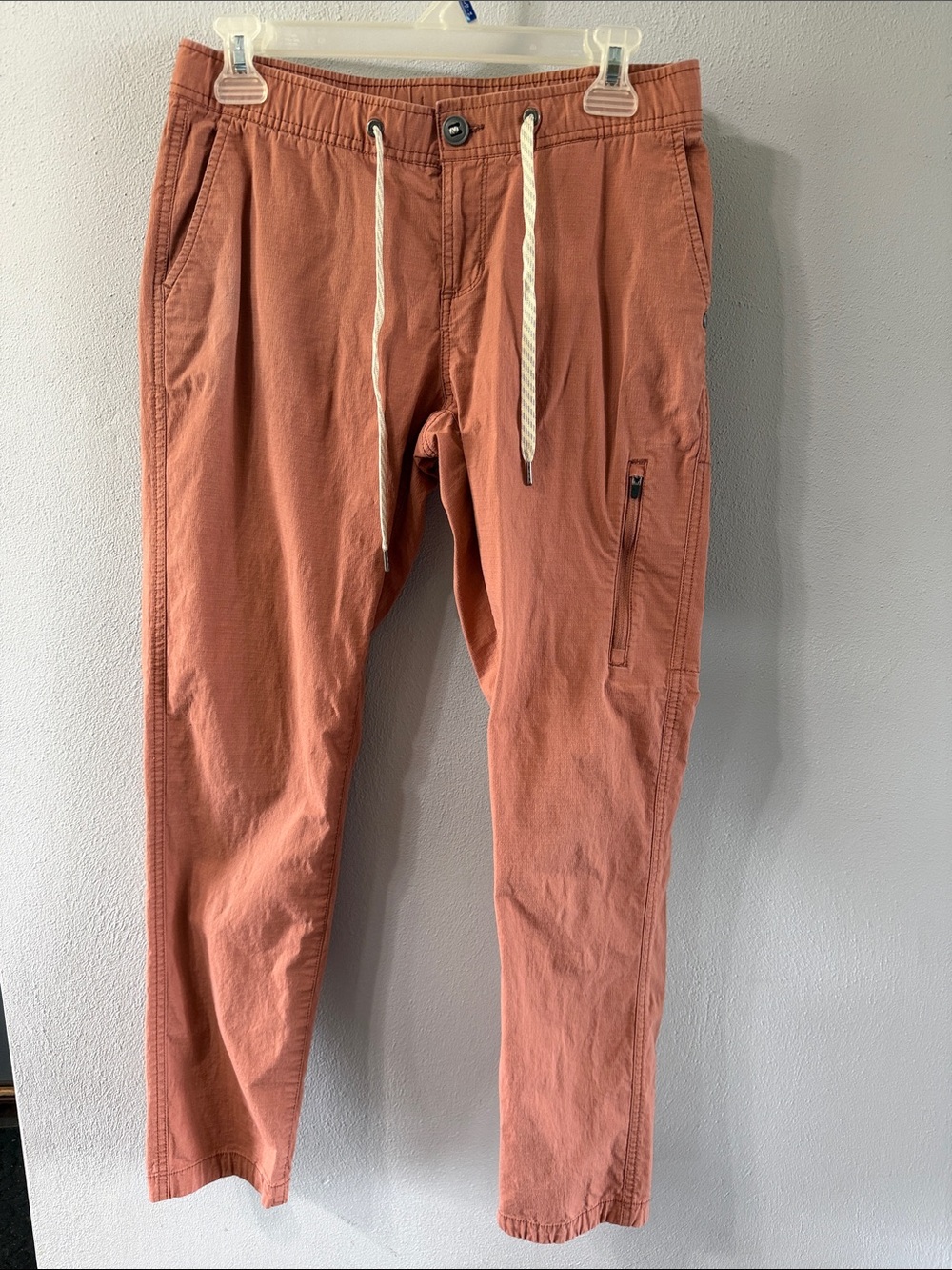 Vuori Women's Ripstop Pants in Copper